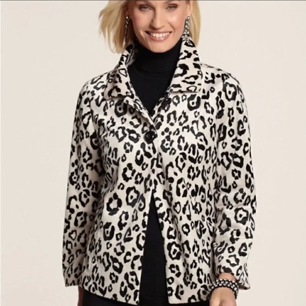 Chico’s animal print faux fur swing jacket sz 1 (M/8)